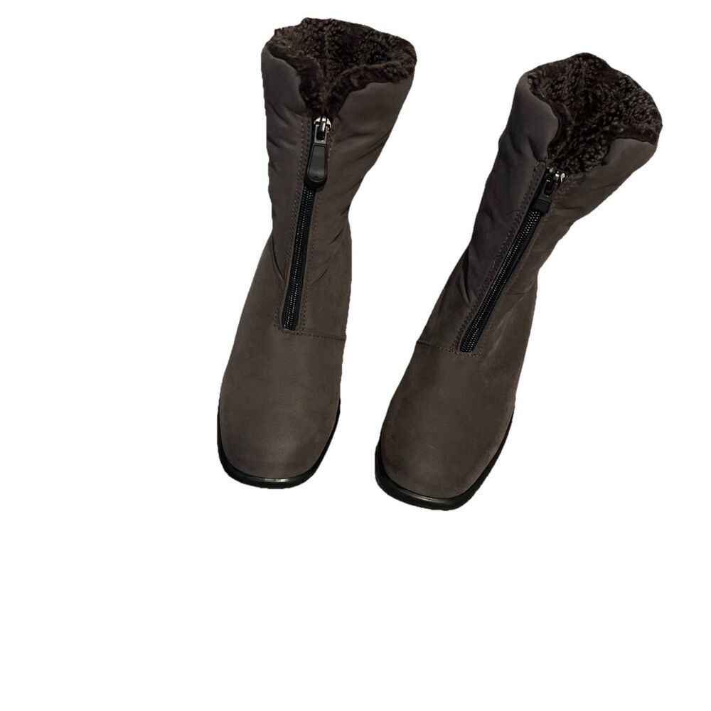 Toewarmers  Women’s Boots‎ 7.5 Fleece Lined Zip Boots Made In Canada